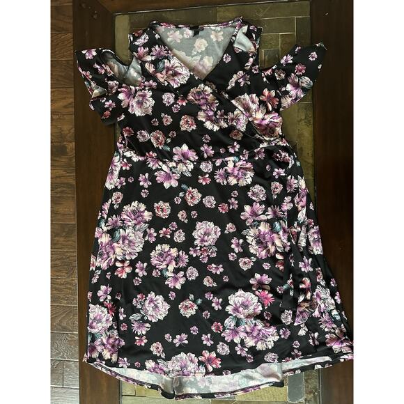 Torrid Black Floral Cold Shoulder Wrap Dress V Neck Stretch Women's Sz 2 18/20 - Picture 1 of 8